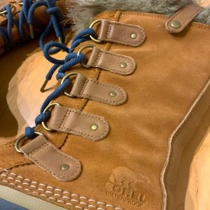 Used Sorel Joan of Arc Boots - Women’s
